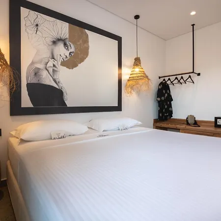 Be Modern Aparts & לימנריה