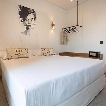 Be Modern Aparts & *